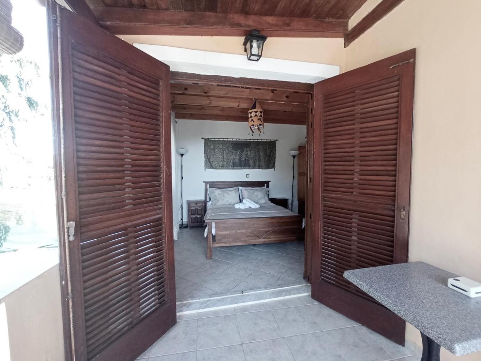 Marina House Next To Halikounas Beach Exterior foto